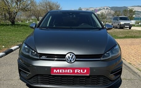 Volkswagen Golf VII, 2018 год, 2 200 000 рублей, 1 фотография