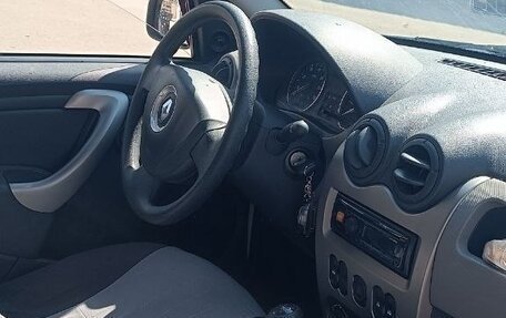 Renault Sandero I, 2014 год, 600 000 рублей, 2 фотография