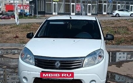 Renault Sandero I, 2014 год, 600 000 рублей, 5 фотография