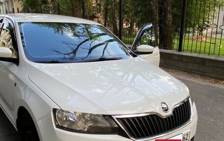Skoda Rapid I, 2015 год, 870 000 рублей, 2 фотография