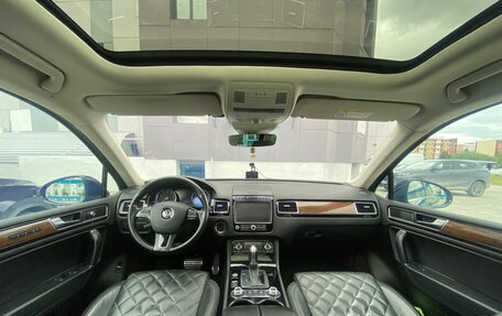 Volkswagen Touareg III, 2017 год, 3 375 000 рублей, 6 фотография