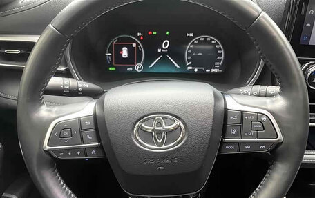 Toyota Highlander, 2022 год, 4 450 800 рублей, 11 фотография