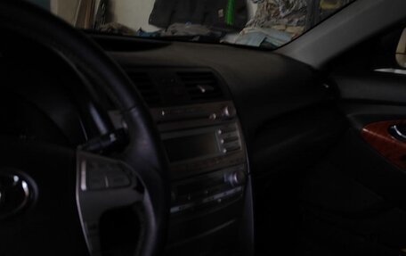 Toyota Camry, 2008 год, 1 100 000 рублей, 4 фотография