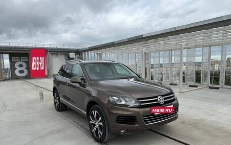 Volkswagen Touareg III, 2011 год, 2 800 000 рублей, 5 фотография