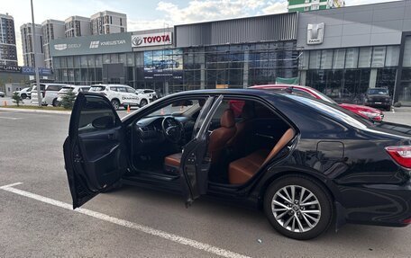 Toyota Camry, 2017 год, 2 880 000 рублей, 11 фотография