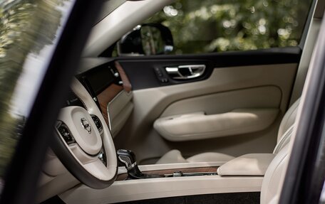 Volvo XC60 II, 2020 год, 3 650 000 рублей, 34 фотография