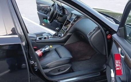 Infiniti Q50 I рестайлинг, 2014 год, 1 750 000 рублей, 10 фотография