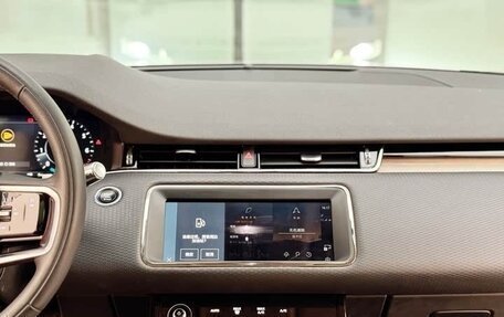 Land Rover Range Rover Evoque II, 2021 год, 3 150 000 рублей, 12 фотография