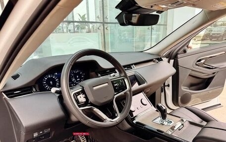 Land Rover Range Rover Evoque II, 2021 год, 3 150 000 рублей, 8 фотография