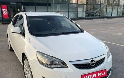 Opel Astra J, 2011 год, 730 000 рублей, 1 фотография