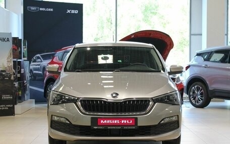 Skoda Rapid II, 2021 год, 1 670 000 рублей, 2 фотография