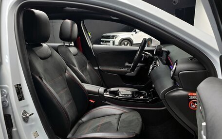 Mercedes-Benz A-Класс AMG, 2021 год, 2 400 045 рублей, 12 фотография