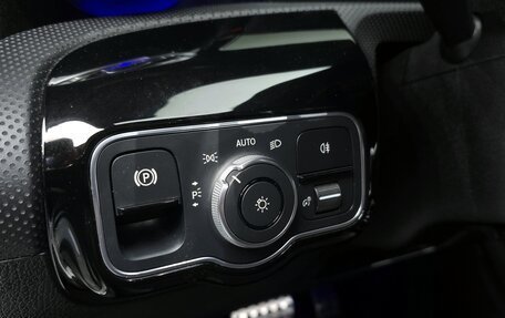 Mercedes-Benz A-Класс AMG, 2021 год, 2 400 045 рублей, 15 фотография