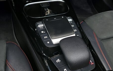Mercedes-Benz A-Класс AMG, 2021 год, 2 400 045 рублей, 20 фотография