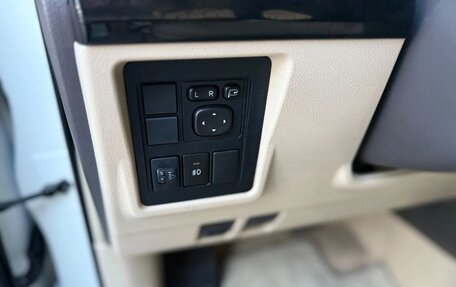 Toyota Land Cruiser Prado 150 рестайлинг 2, 2021 год, 5 275 000 рублей, 17 фотография