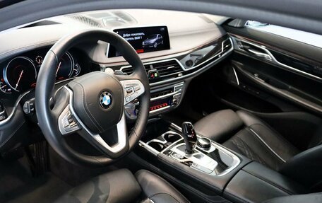 BMW 7 серия, 2019 год, 5 200 000 рублей, 18 фотография