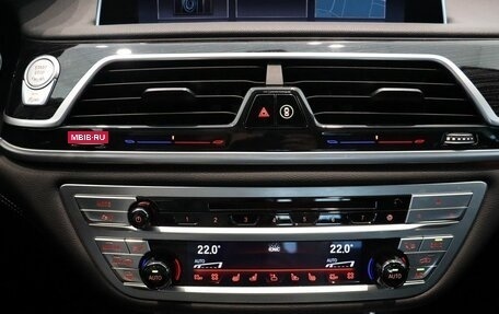 BMW 7 серия, 2019 год, 5 200 000 рублей, 26 фотография
