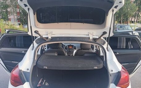 Opel Astra J, 2011 год, 730 000 рублей, 8 фотография