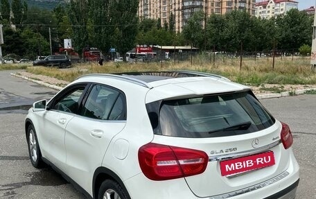 Mercedes-Benz GLA, 2014 год, 1 900 000 рублей, 4 фотография