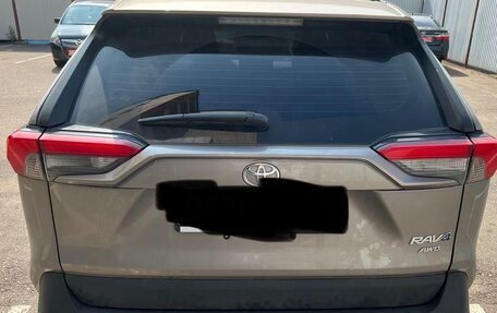 Toyota RAV4, 2023 год, 4 000 000 рублей, 6 фотография