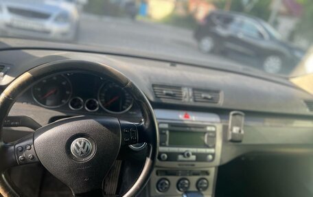 Volkswagen Passat B6, 2007 год, 470 000 рублей, 2 фотография