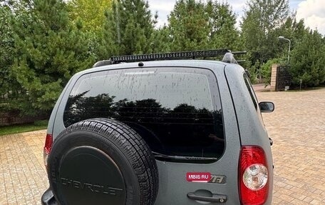 Chevrolet Niva I рестайлинг, 2007 год, 300 000 рублей, 5 фотография