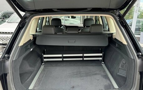Volkswagen Touareg III, 2019 год, 4 199 000 рублей, 10 фотография