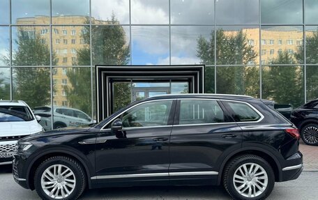 Volkswagen Touareg III, 2019 год, 4 199 000 рублей, 5 фотография