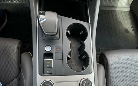 Volkswagen Touareg III, 2019 год, 4 199 000 рублей, 25 фотография