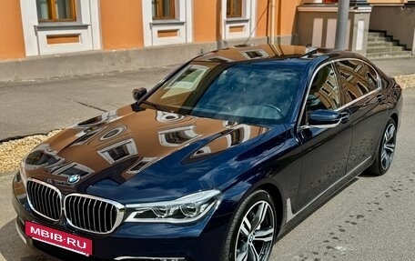 BMW 7 серия, 2017 год, 4 350 000 рублей, 3 фотография