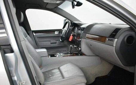 Volkswagen Touareg III, 2007 год, 770 000 рублей, 11 фотография