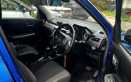 Suzuki Swift V, 2018 год, 800 000 рублей, 3 фотография