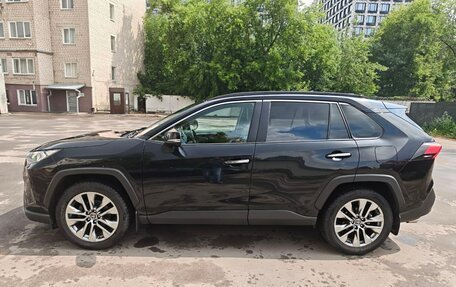 Toyota RAV4, 2020 год, 3 300 000 рублей, 15 фотография