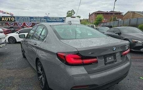 BMW 5 серия, 2022 год, 5 540 000 рублей, 2 фотография