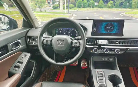 Honda Civic, 2023 год, 2 440 000 рублей, 16 фотография
