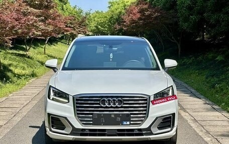 Audi Q2 I, 2022 год, 2 300 000 рублей, 2 фотография