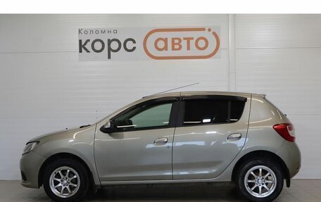 Renault Sandero II рестайлинг, 2016 год, 767 000 рублей, 2 фотография