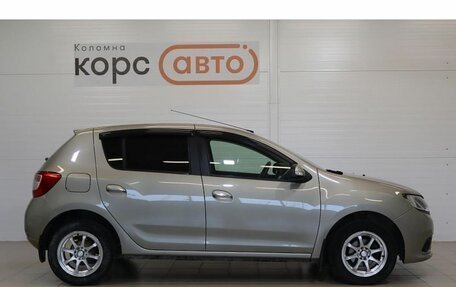 Renault Sandero II рестайлинг, 2016 год, 767 000 рублей, 4 фотография