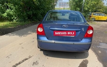 Ford Focus II рестайлинг, 2006 год, 825 000 рублей, 3 фотография