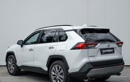 Toyota RAV4, 2021 год, 3 629 000 рублей, 2 фотография
