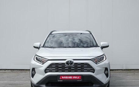 Toyota RAV4, 2021 год, 3 629 000 рублей, 3 фотография