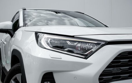 Toyota RAV4, 2021 год, 3 629 000 рублей, 7 фотография