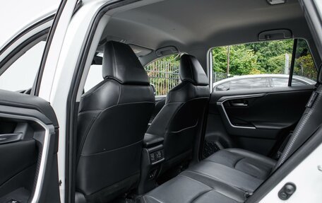 Toyota RAV4, 2021 год, 3 629 000 рублей, 16 фотография