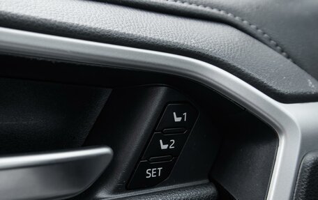 Toyota RAV4, 2021 год, 3 629 000 рублей, 28 фотография