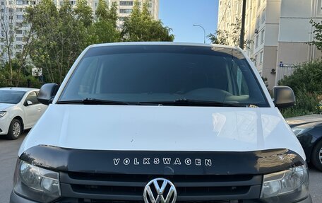 Volkswagen Transporter T5 рестайлинг, 2014 год, 1 430 000 рублей, 2 фотография