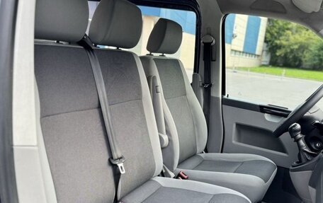 Volkswagen Transporter T5 рестайлинг, 2014 год, 1 430 000 рублей, 3 фотография