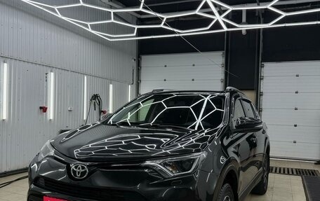 Toyota RAV4, 2016 год, 2 299 900 рублей, 1 фотография