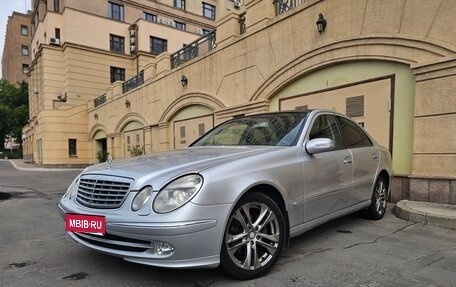 Mercedes-Benz E-Класс, 2003 год, 880 000 рублей, 1 фотография