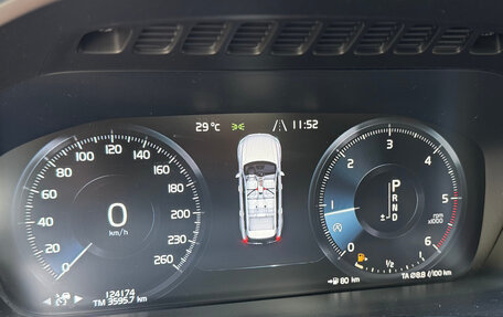 Volvo XC90 II рестайлинг, 2016 год, 4 400 000 рублей, 15 фотография