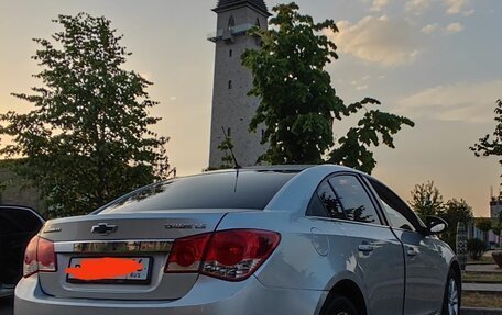 Chevrolet Cruze II, 2013 год, 890 000 рублей, 2 фотография